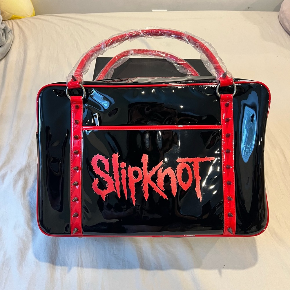 Dolls Kill x Slipknot SLIPKNOT WEEKENDER - Picture 2 of 8